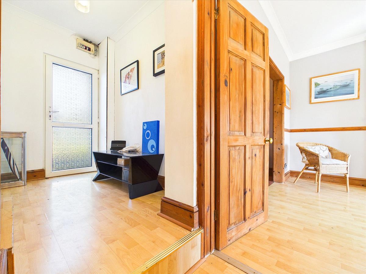 Property Image e94b0f08-ceea-47a9-893c-9575daec638b