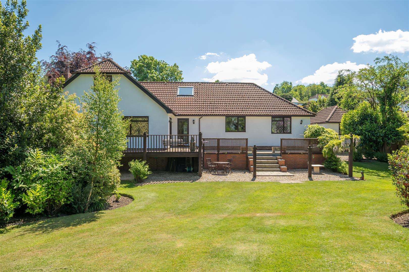 Property Image e95077ba-165b-4657-8875-1a81241d7ce2