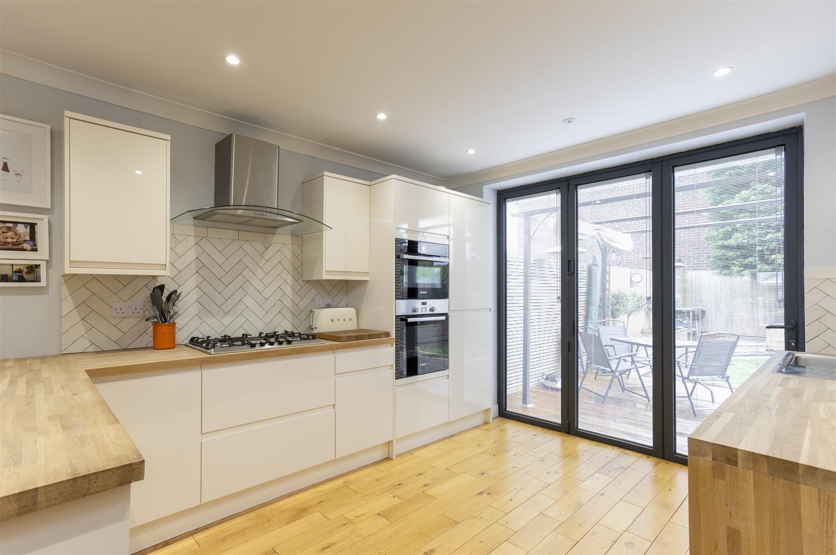 Property Image e9518c77-aa15-4b57-937a-52f25c7c07ca