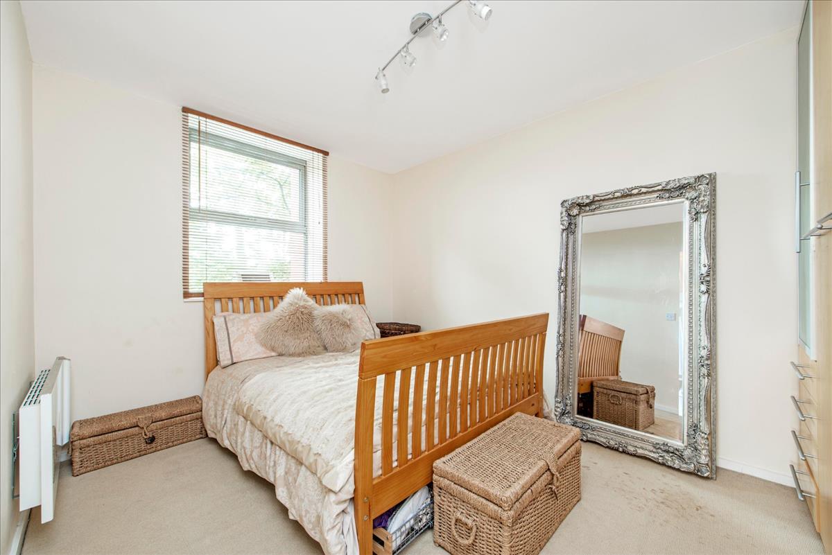 Property Image e9722a12-f06d-4821-b87e-32665d1b0f63