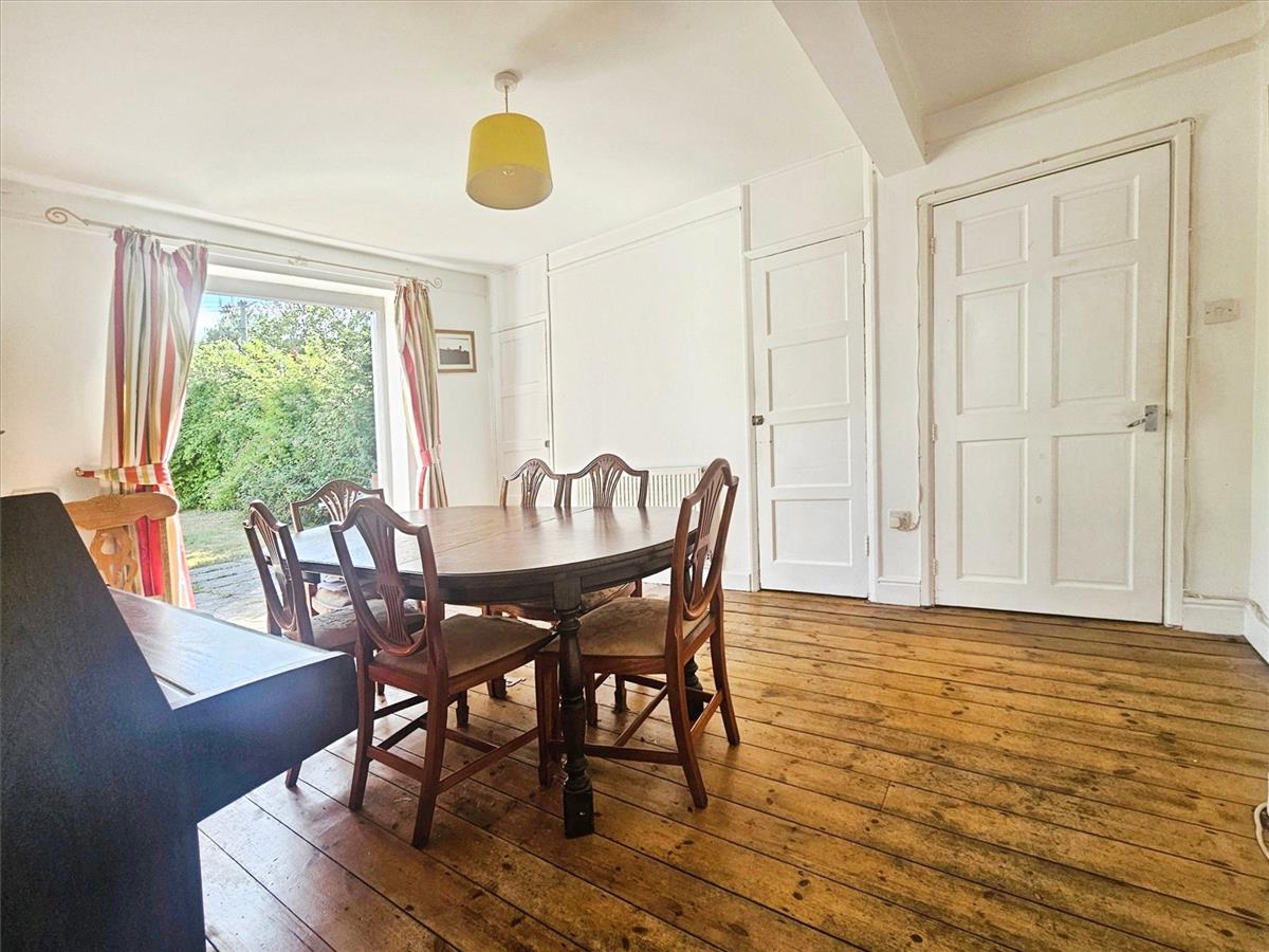 Property Image e9747e40-ea02-49ea-a873-4716cc4540b6