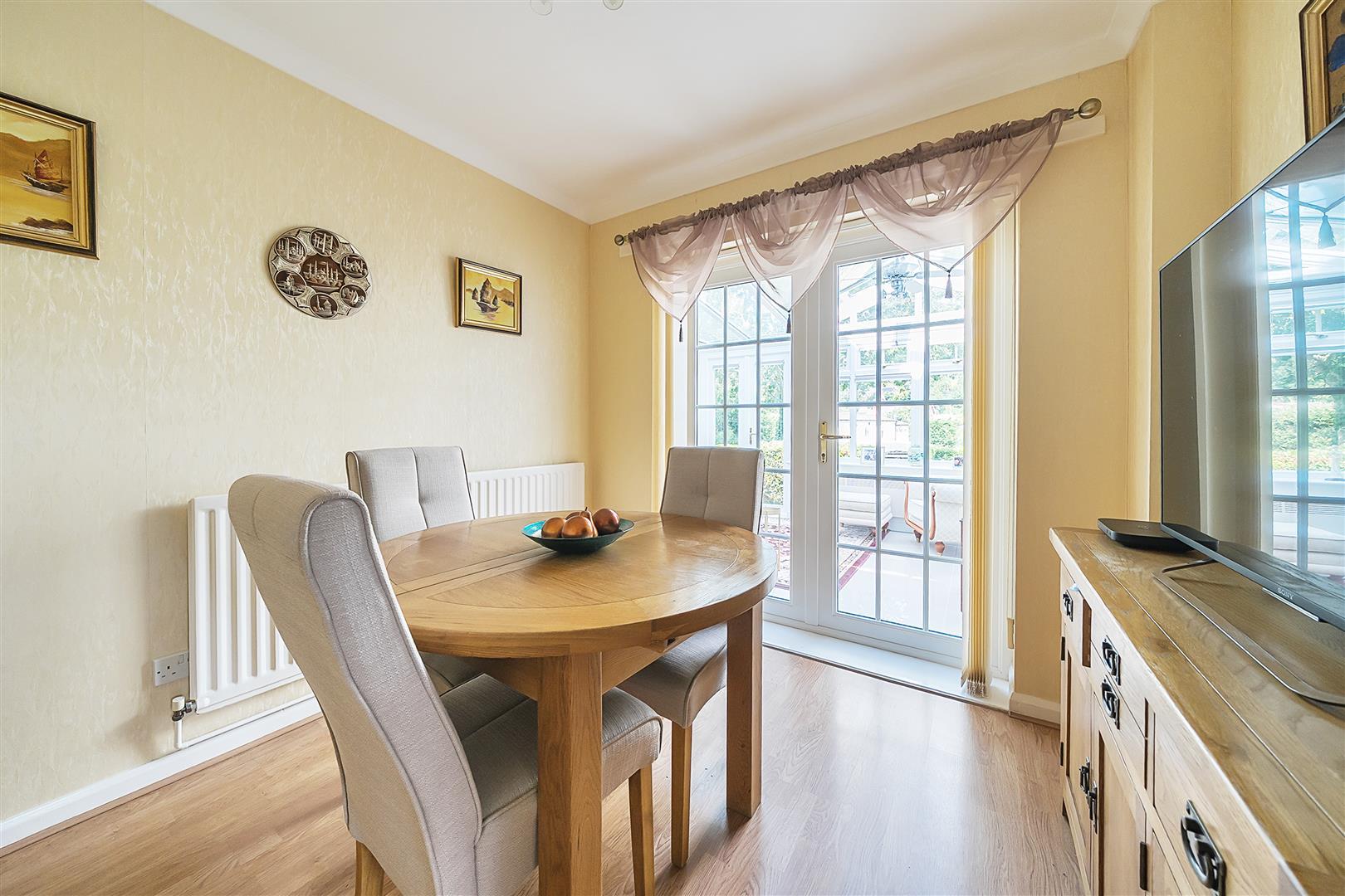 Property Image e9788900-0c3d-4d40-9d7b-1024e946c38d