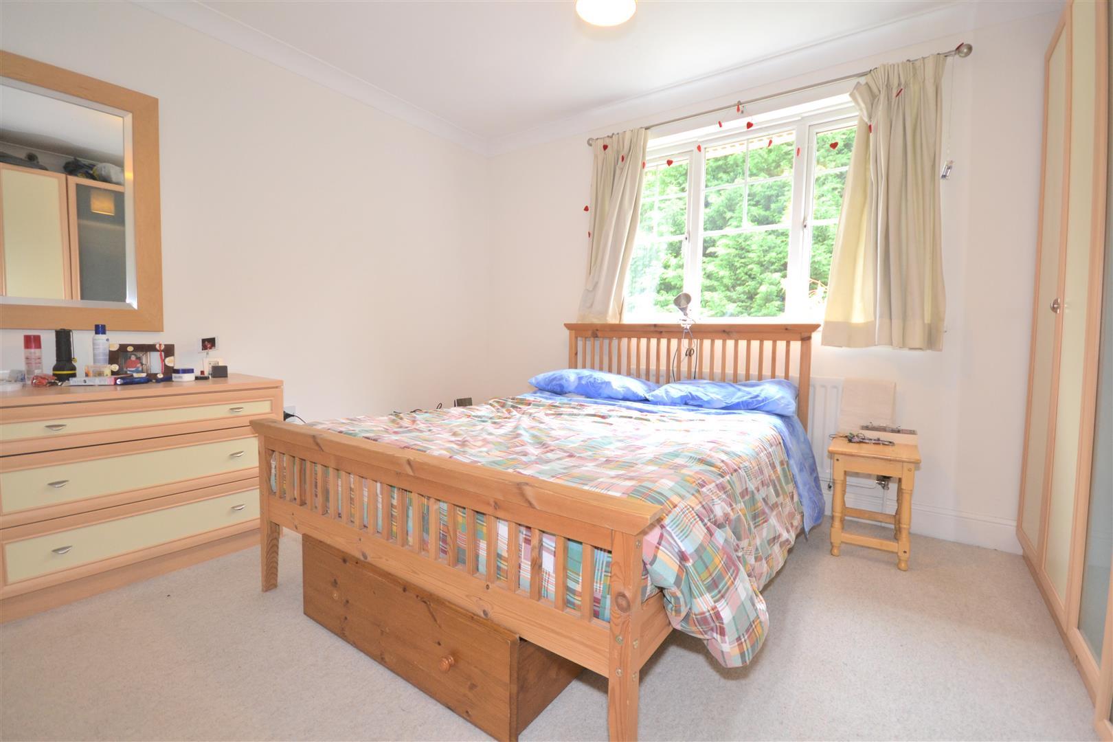 Property Image e978d13f-dde3-4d55-8784-5bd7491f4b12