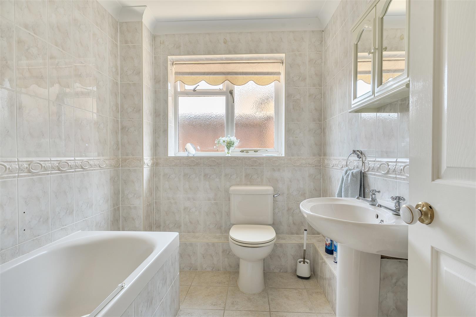 Property Image e97972c9-74a6-47ea-84a3-2d2db0e6a263
