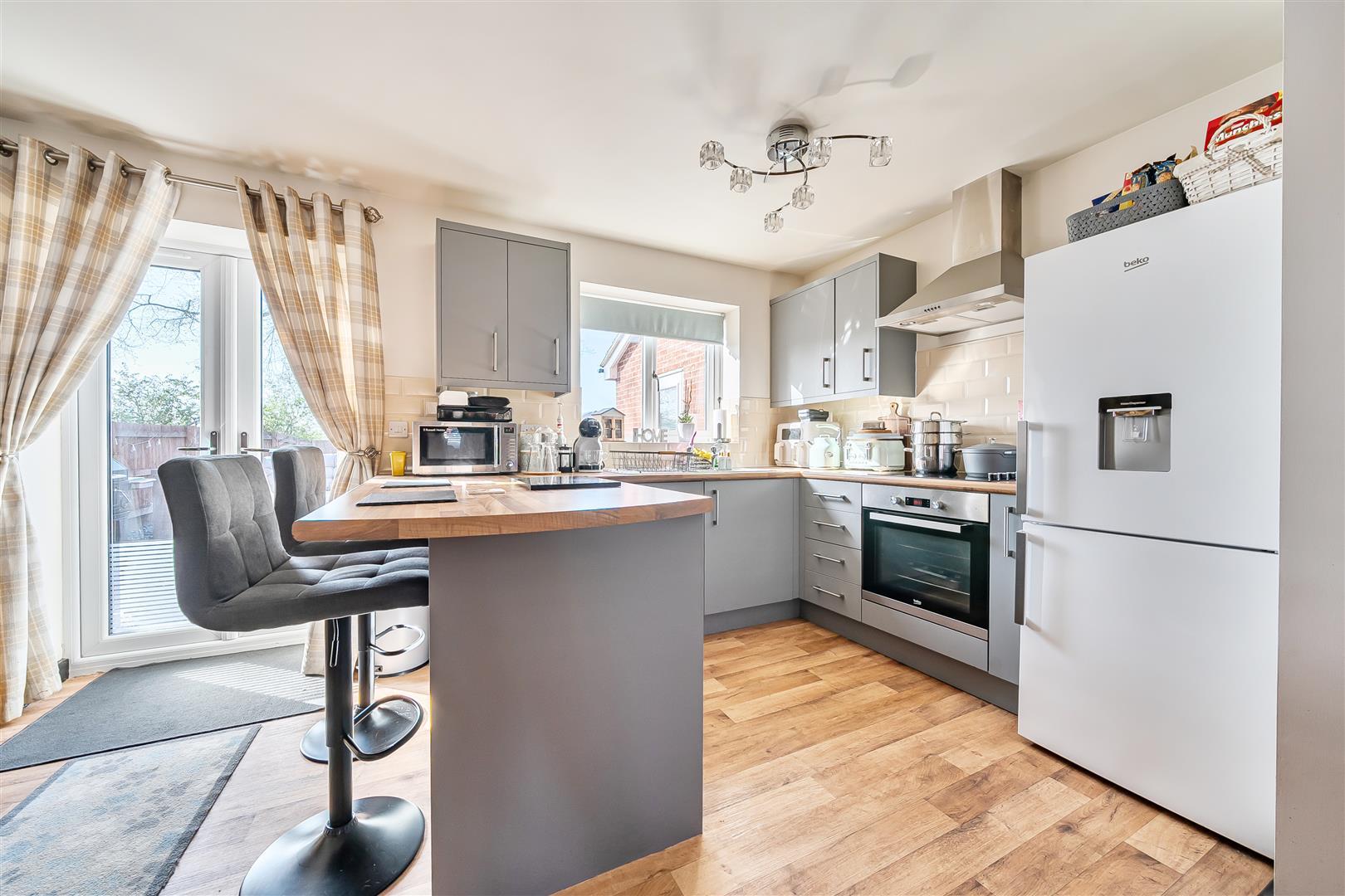 Property Image e97e8516-e1ef-46c0-9d42-a562d1ba4457