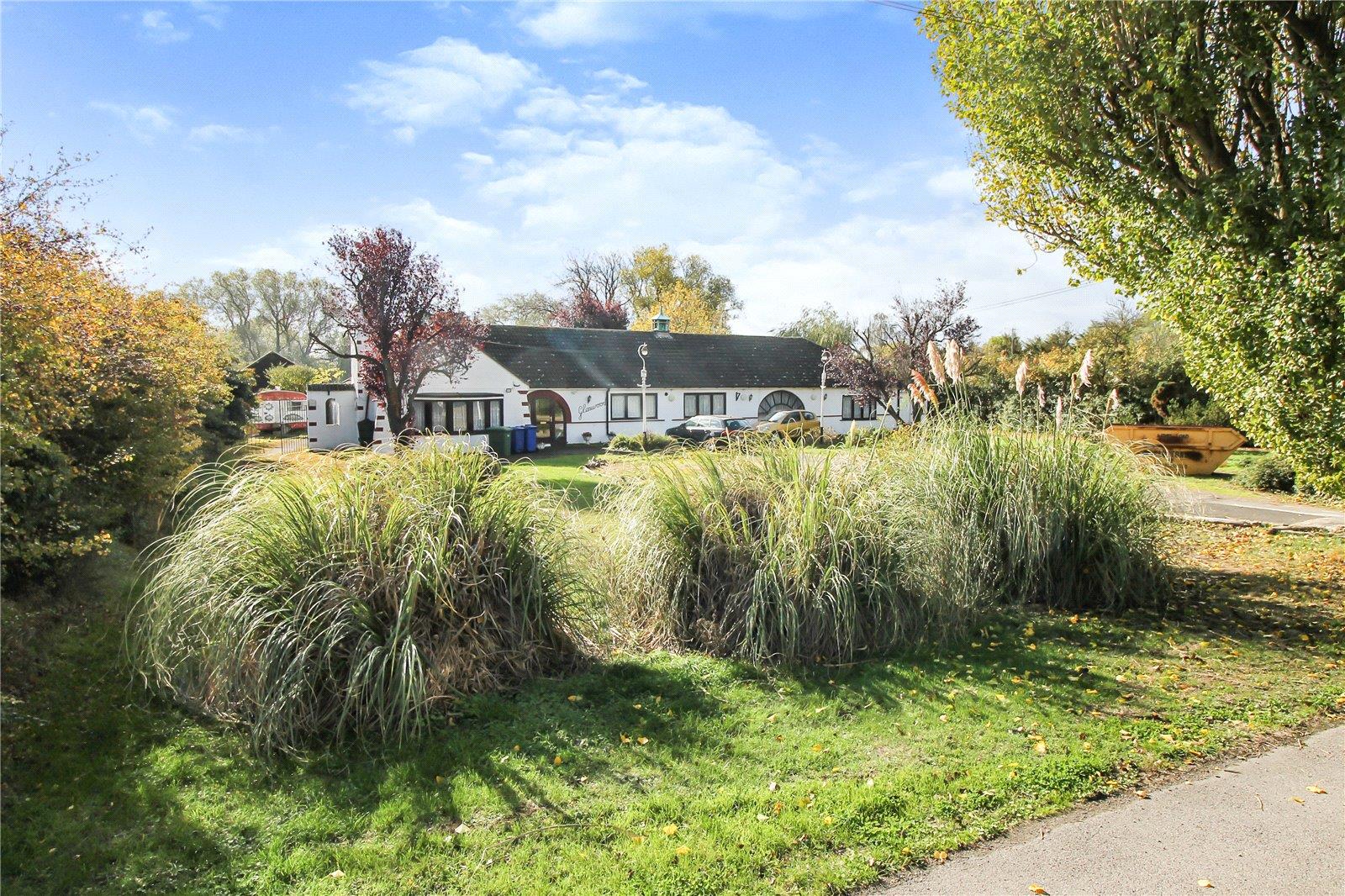 Property Image e982b5bf-1247-4606-af7e-8f47d953649b