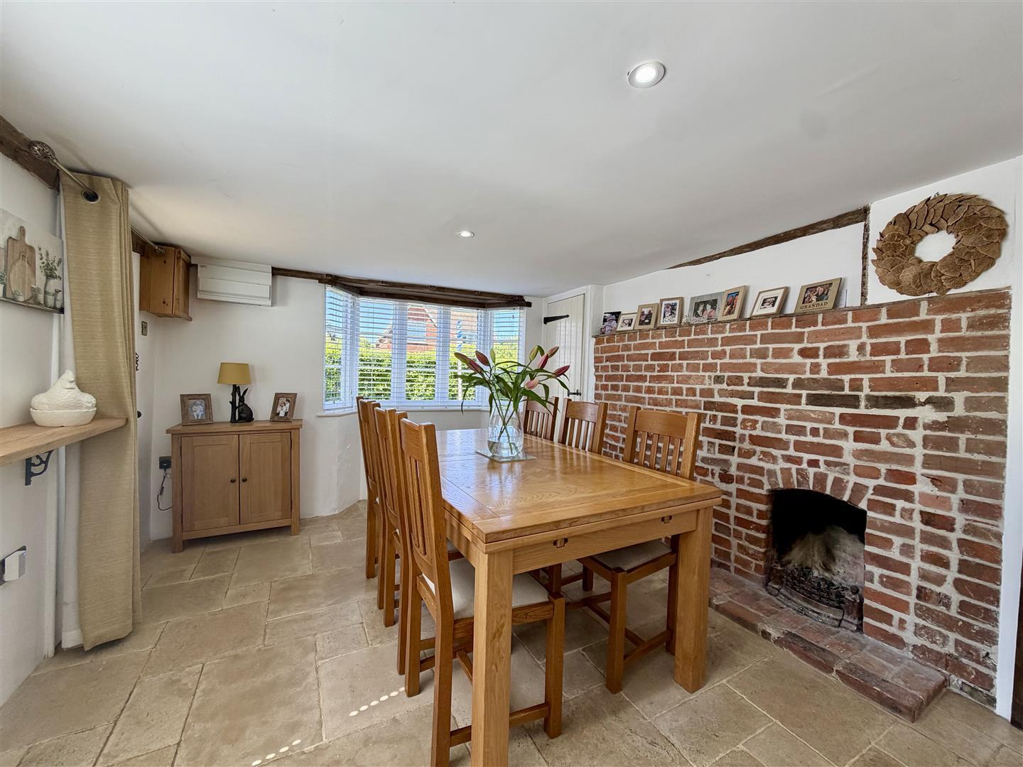 Property Image e984137f-01f9-45ca-a7f4-9015cad1910f