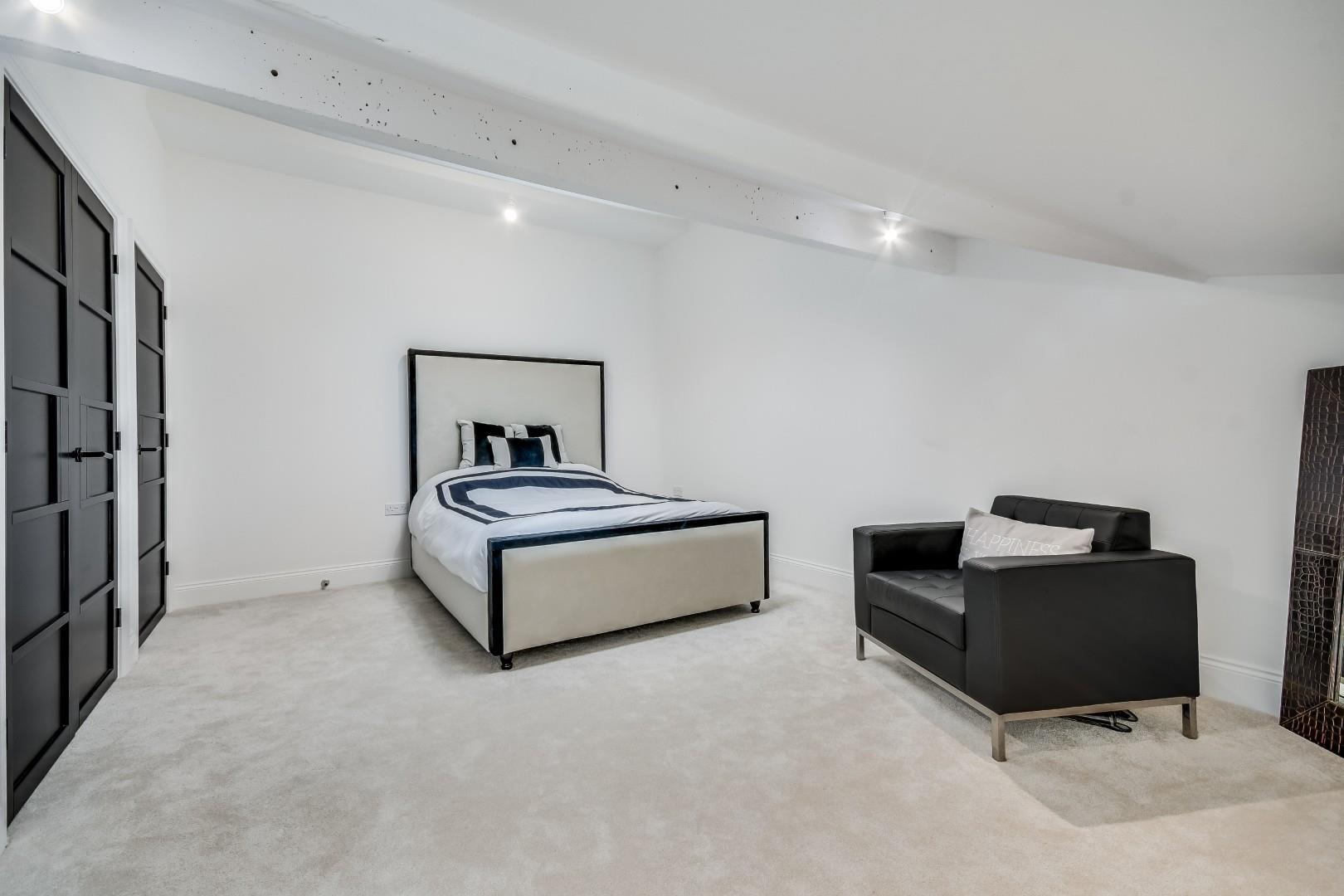 Property Image e98422a2-3156-4c66-90df-ea1b6e0fe8f2