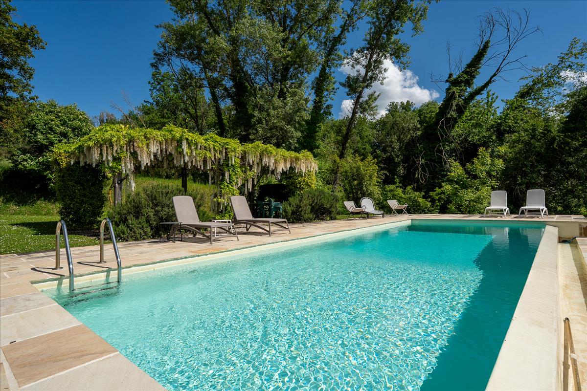 Property Image e99636e9-ca95-4f67-a5c1-0411232990b9