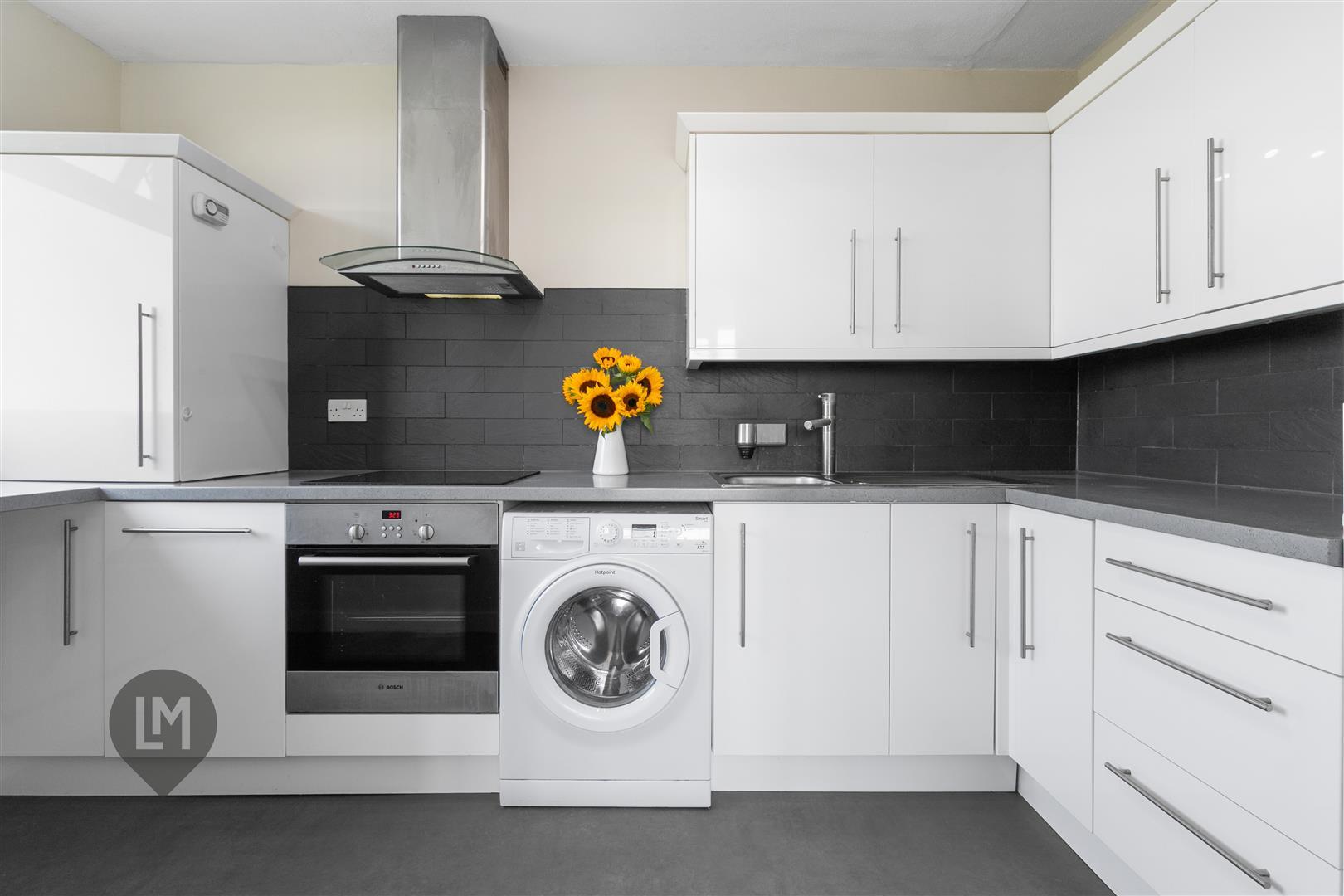 Property Image e99898c6-0d72-47a8-8e96-c97ec9bcb7bb