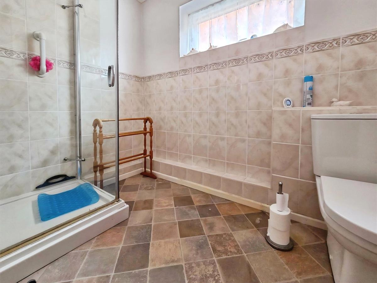 Property Image e99a8cae-9bcc-4fba-b0b0-fa115c41317c