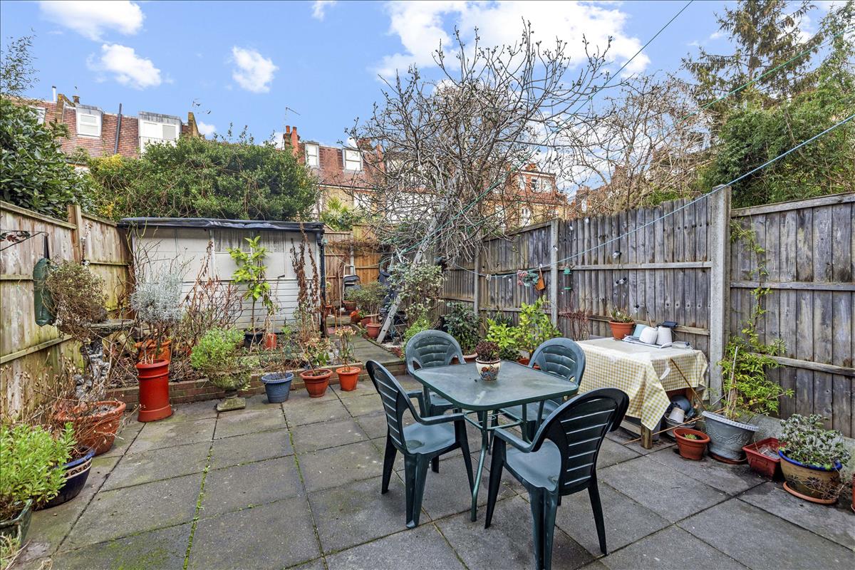 Property Image e99dbee9-7173-4aae-81b9-baa3ed81da5d