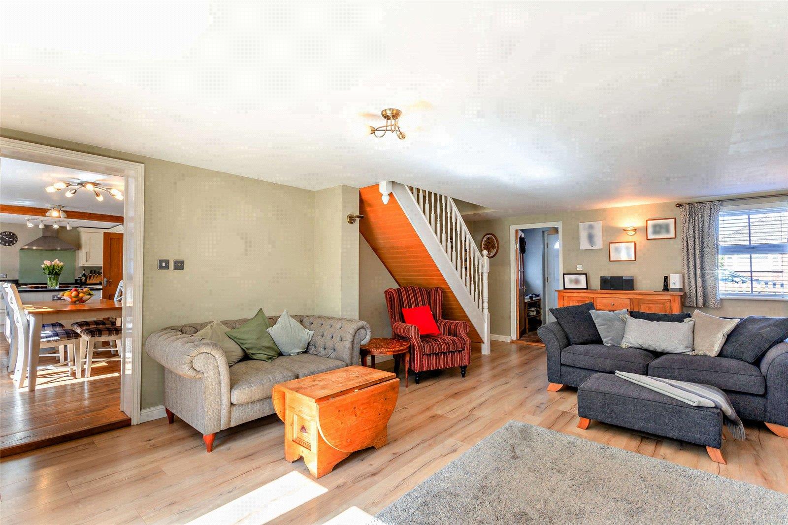 Property Image e9a29832-9680-4ad9-a91a-29ca045c8a37