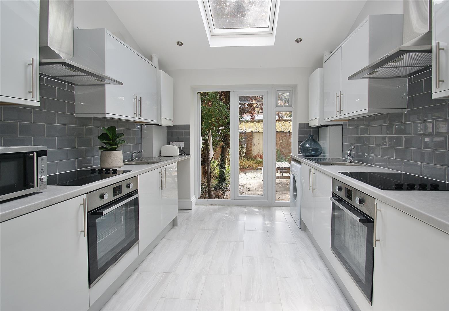 Property Image e9a93f47-d65c-4ba1-8a51-6b158d743724