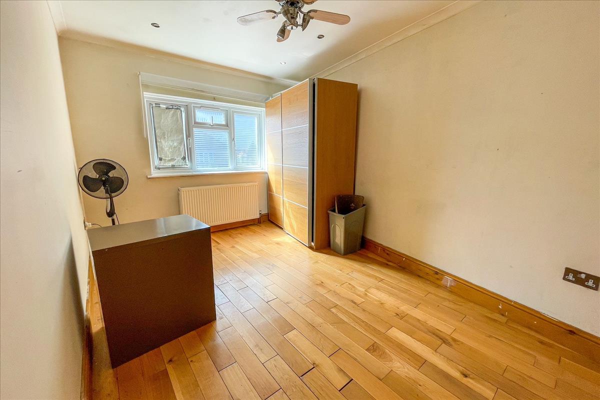 Property Image e9aa3608-08ca-48e7-a528-98d613551899