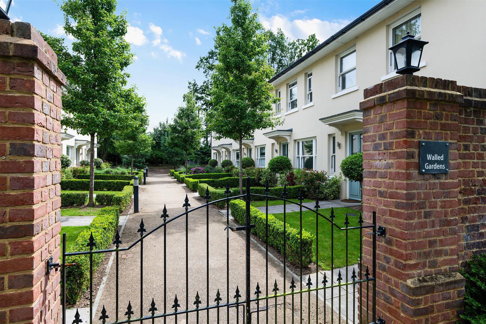 Property Image e9ac3aa5-5a1e-400a-846d-daeee56959b4