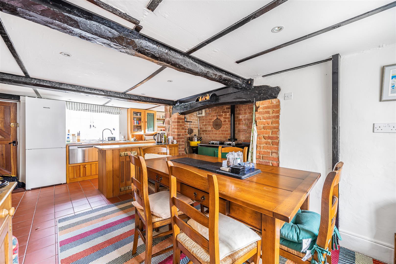 Property Image e9b4ed42-8f10-474d-8225-b626b4c964b0