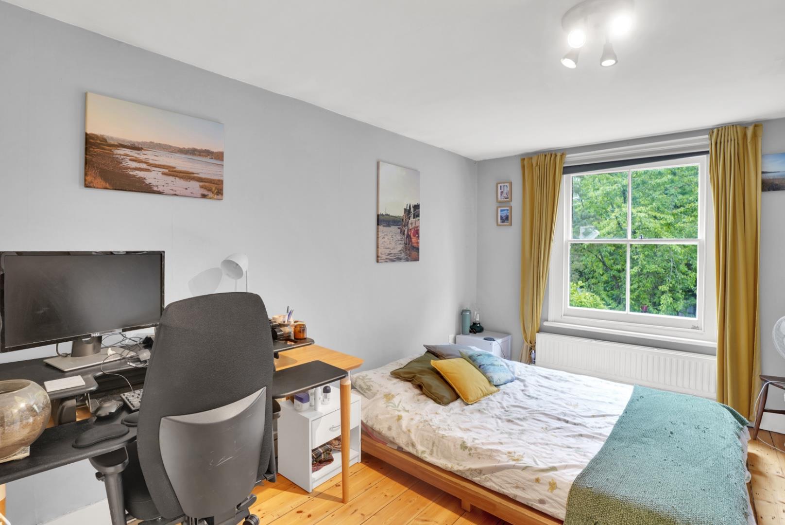 Property Image e9c2b498-56b8-46a9-8dbc-f8f05c153f68