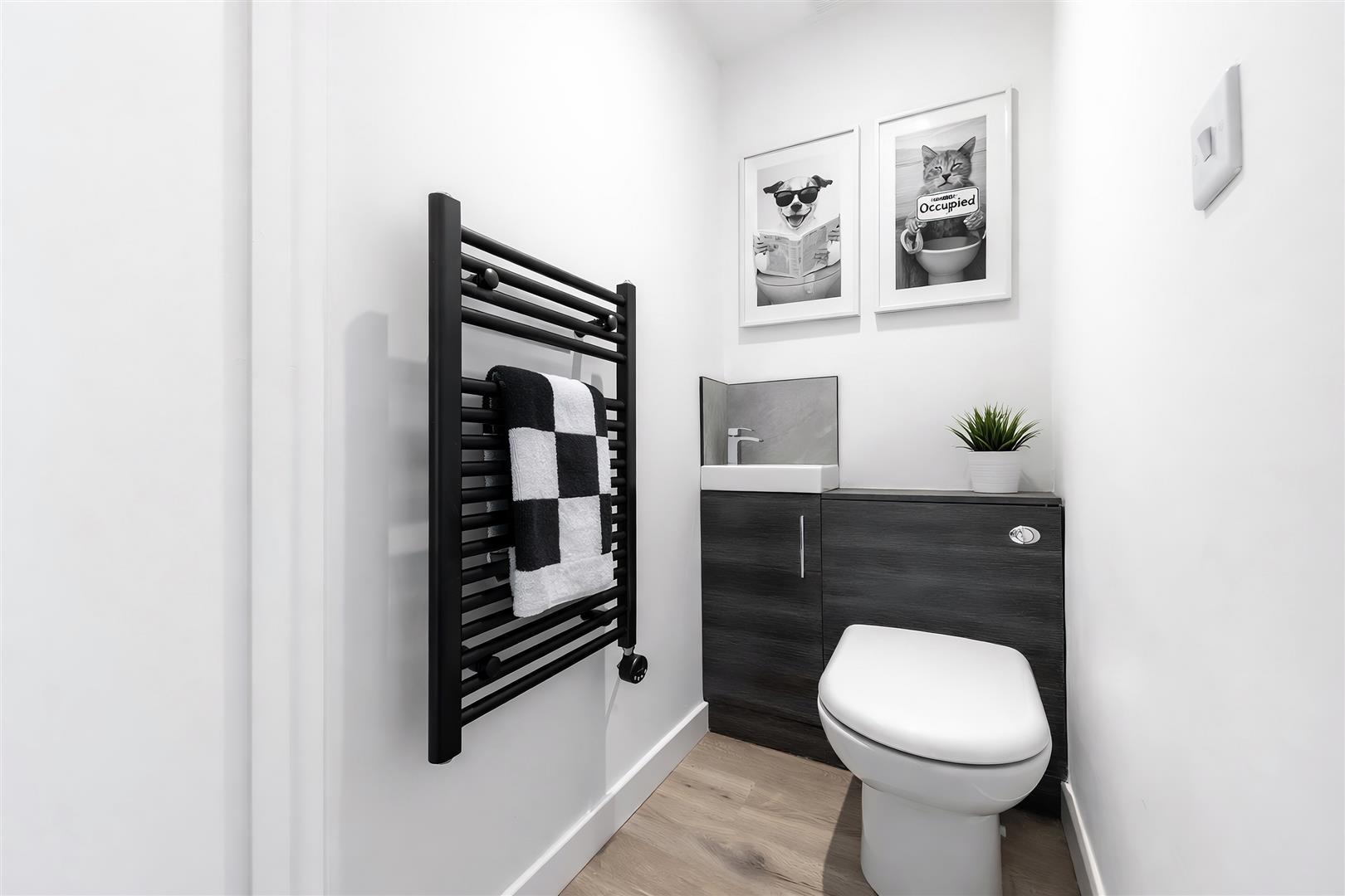 Property Image e9c2de86-2a29-4faf-90a9-88c6068d52da