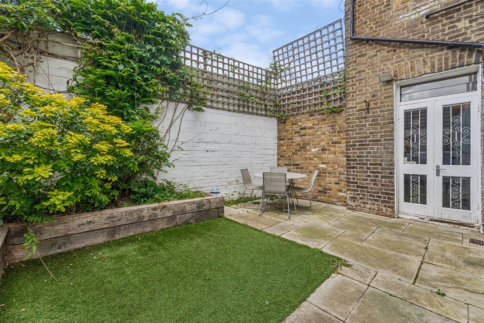 Property Image e9cc1f30-9147-4877-931a-e671c0a5ea20
