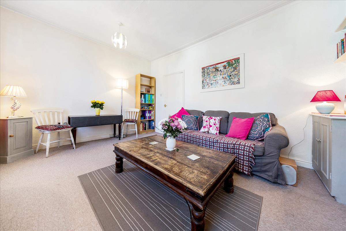 Property Image e9d1d79b-df1d-4cfe-8f7a-0a58a273037a