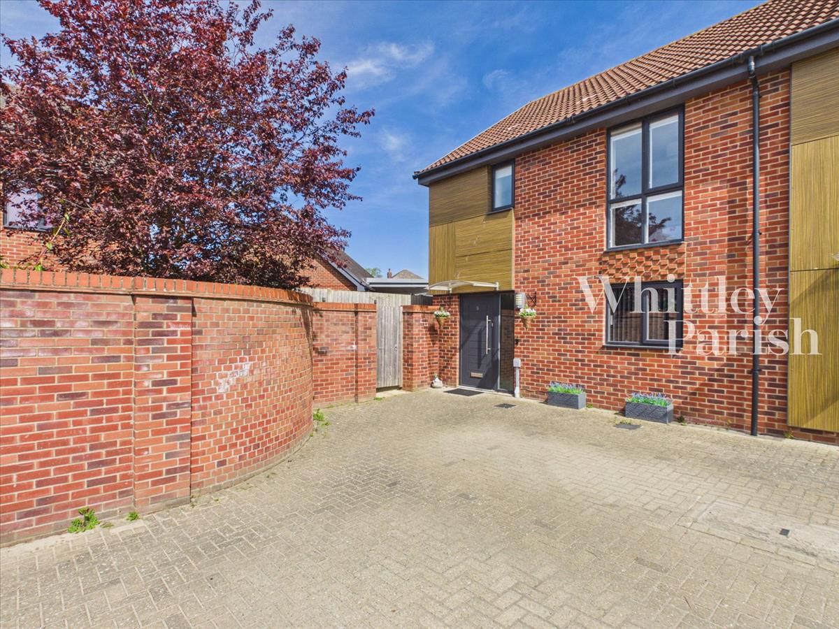 Property Image e9dd28e4-138b-419b-aa85-1c7addbd9752