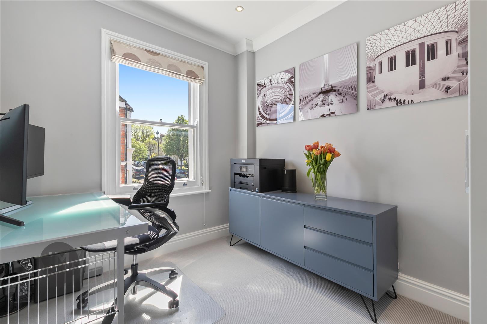 Property Image e9de139f-8a93-4e46-84e3-970e11cf5d5d
