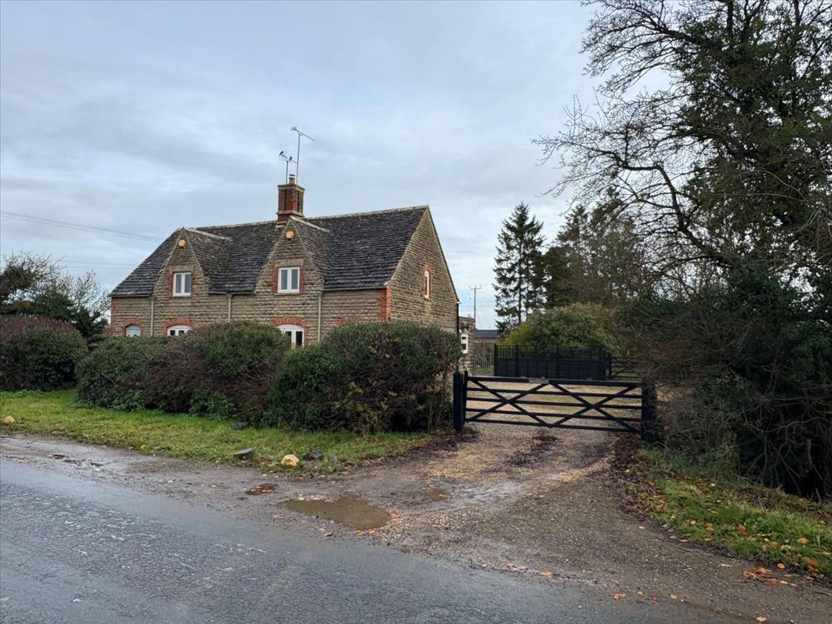 Property Image e9e05757-ef99-4b83-93e1-26b08fc4f6c1