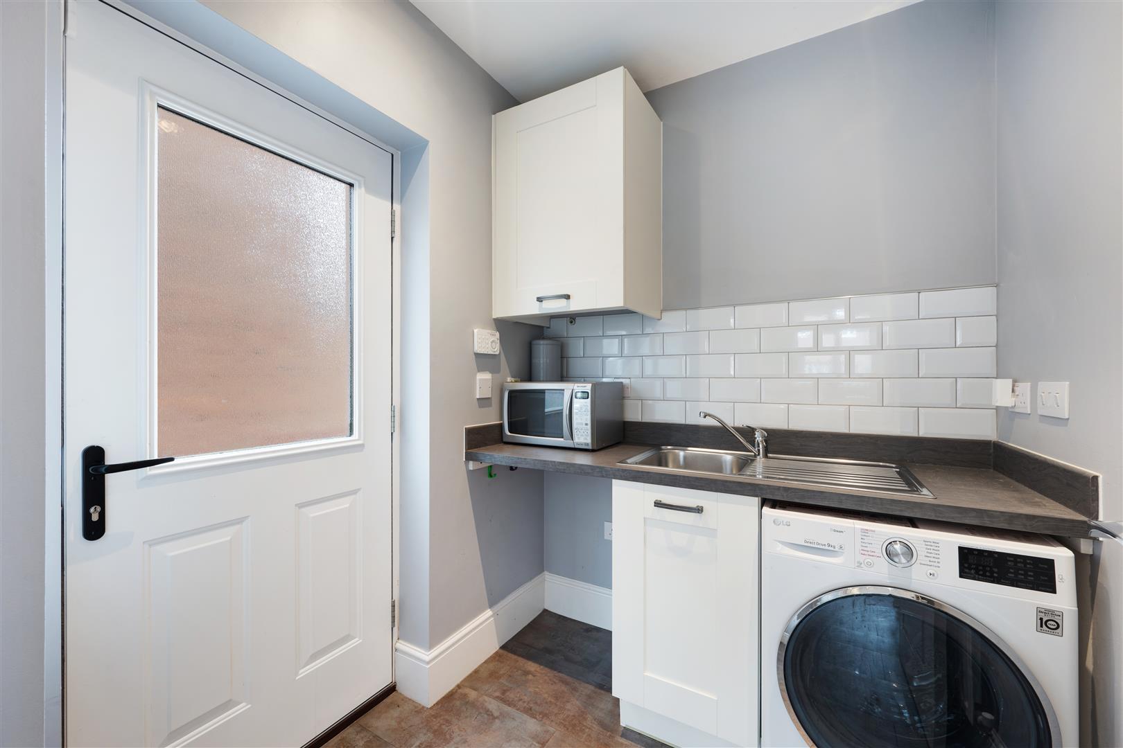 Property Image e9e14f56-bf4d-4659-a67e-ce482daa7297