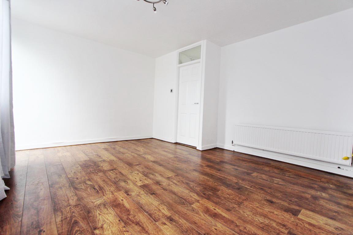 Property Image e9e75ab5-e3b3-4e46-bb3e-32b7f2ac8fac