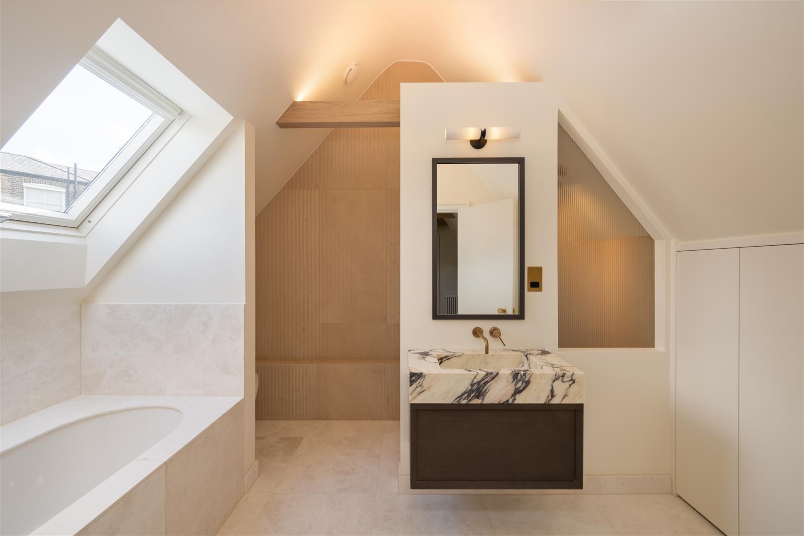 Property Image e9ec71e8-bd17-4c16-b1eb-7f347460f847
