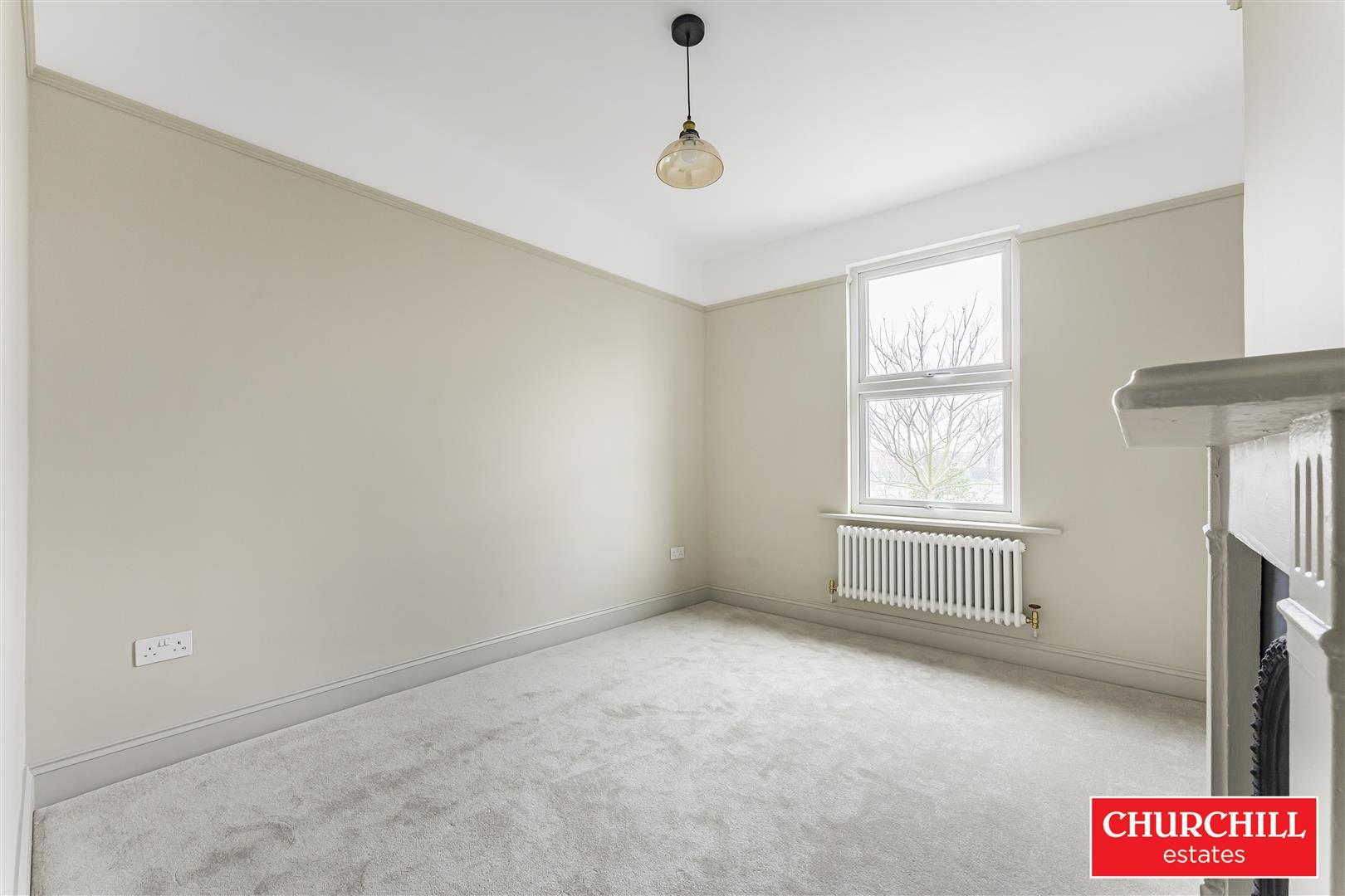 Property Image e9f46912-3dc0-4301-9999-f64c382fcd0d
