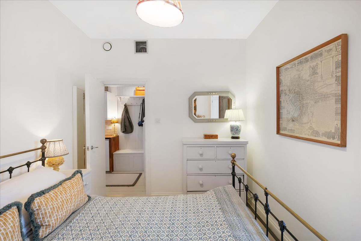 Property Image e9f623bc-56d0-4d9a-bfd0-b83592706002