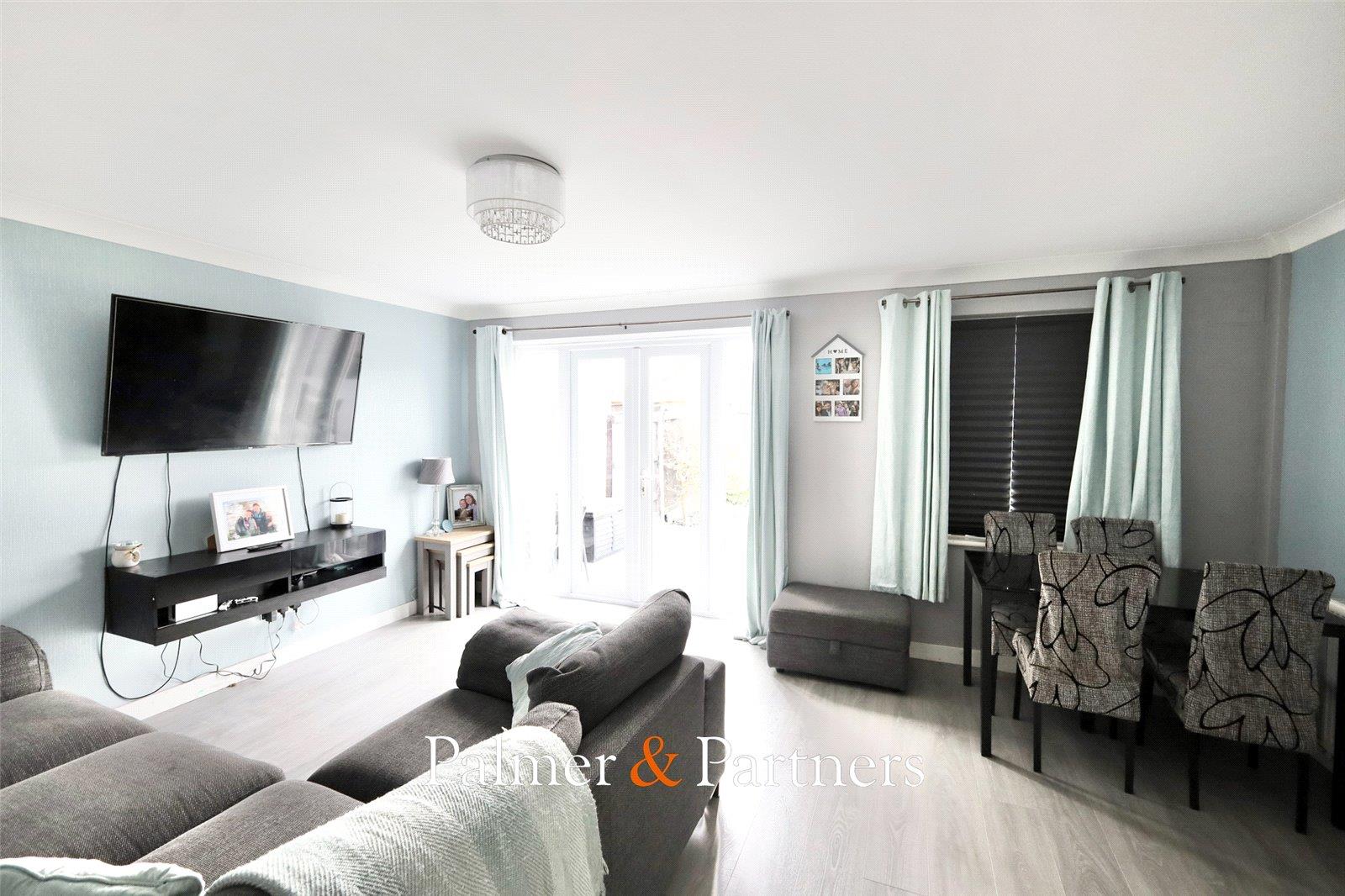 Property Image e9f63fcb-05b0-489b-9bc4-a93d25e1d6c7