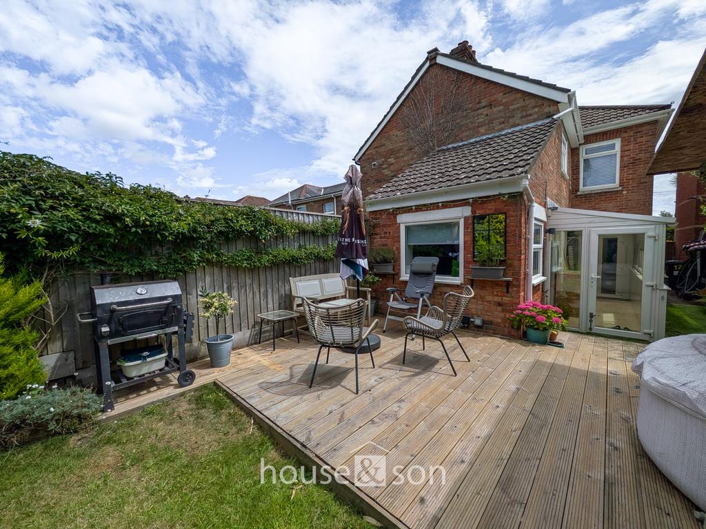 Property Image e9f7393b-0c72-474d-8cd2-2f264fe0255e
