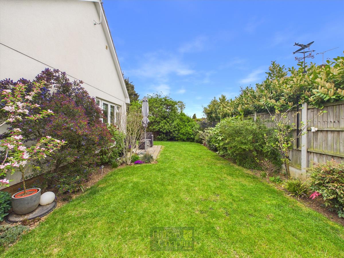 Property Image e9f9780a-1d6e-4c54-9f21-acf66736339f