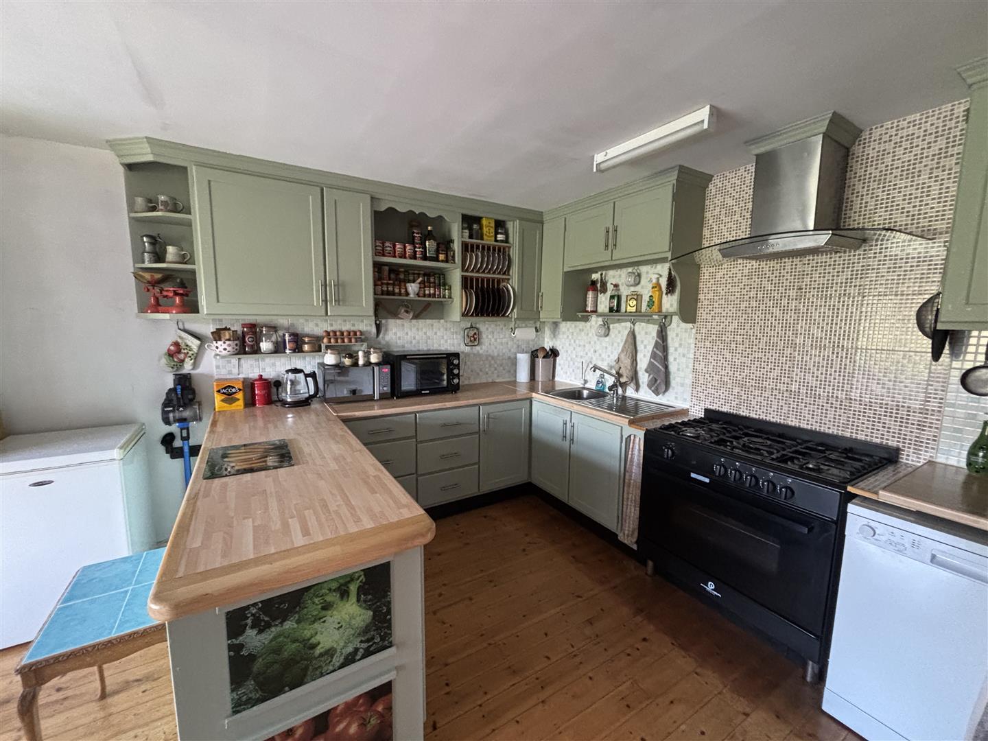 Property Image e9fdf5af-7eb1-433c-b78a-a1ec3de61699