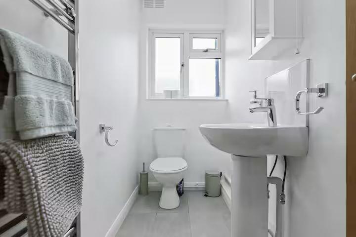 Property Image ea0c82ea-805e-4683-bc34-0ed0a7f3686f
