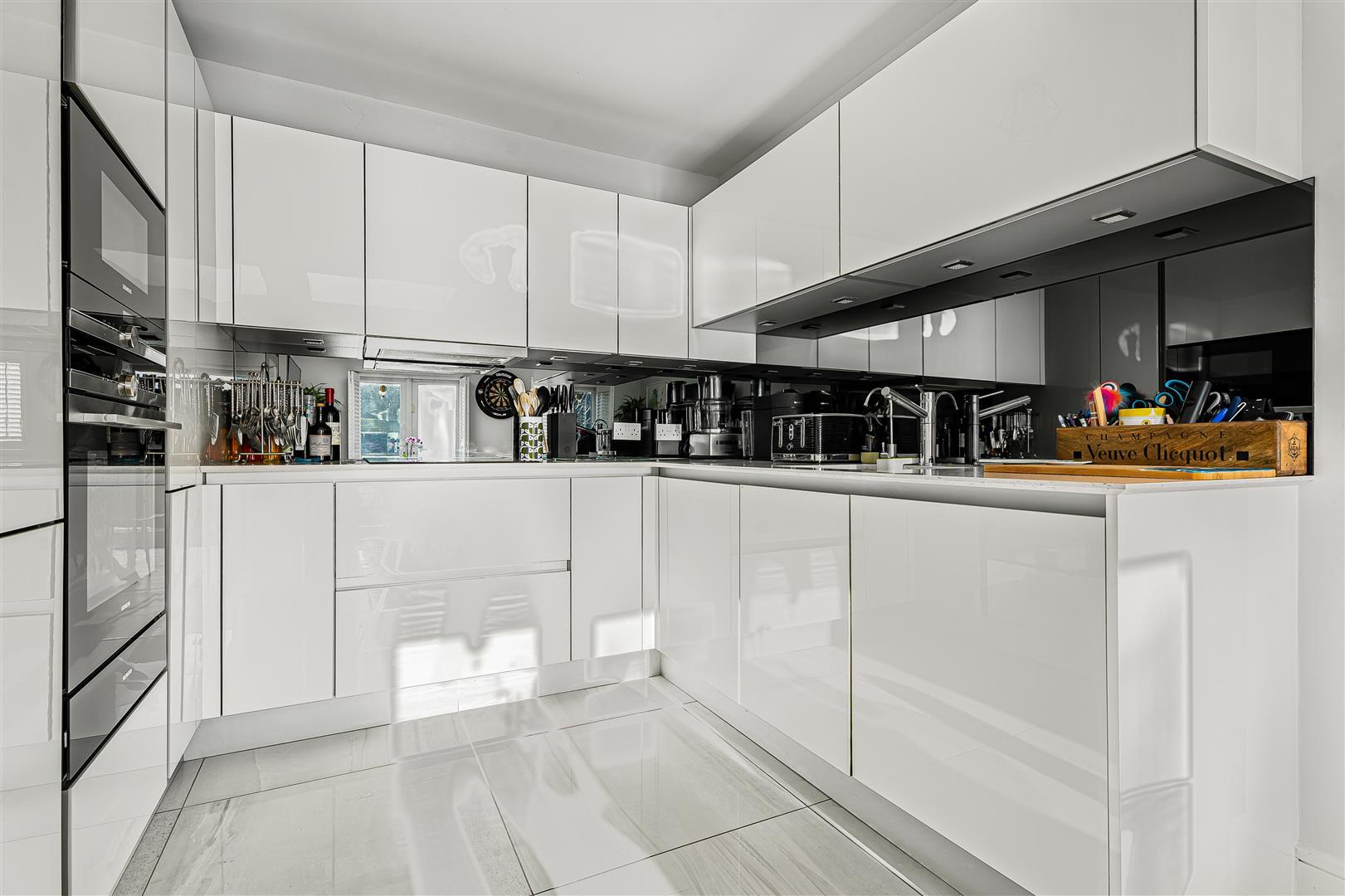 Property Image ea0d7306-d3dc-4309-b0b5-b16530ad08a4
