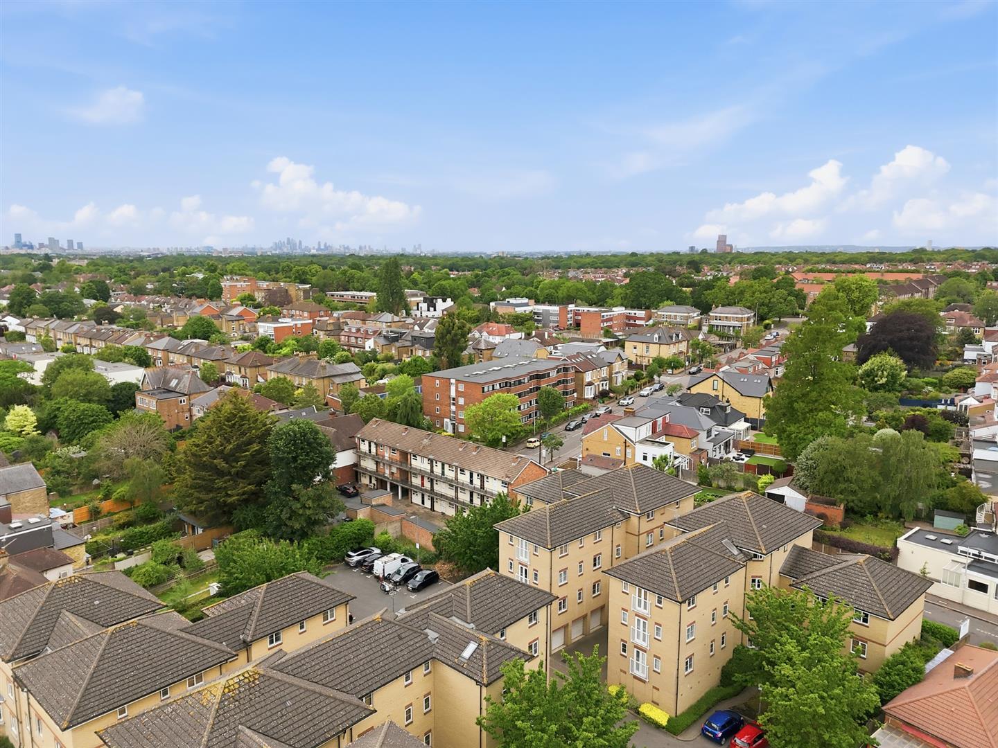 Property Image ea132832-f1b7-477e-9469-34050c81f055