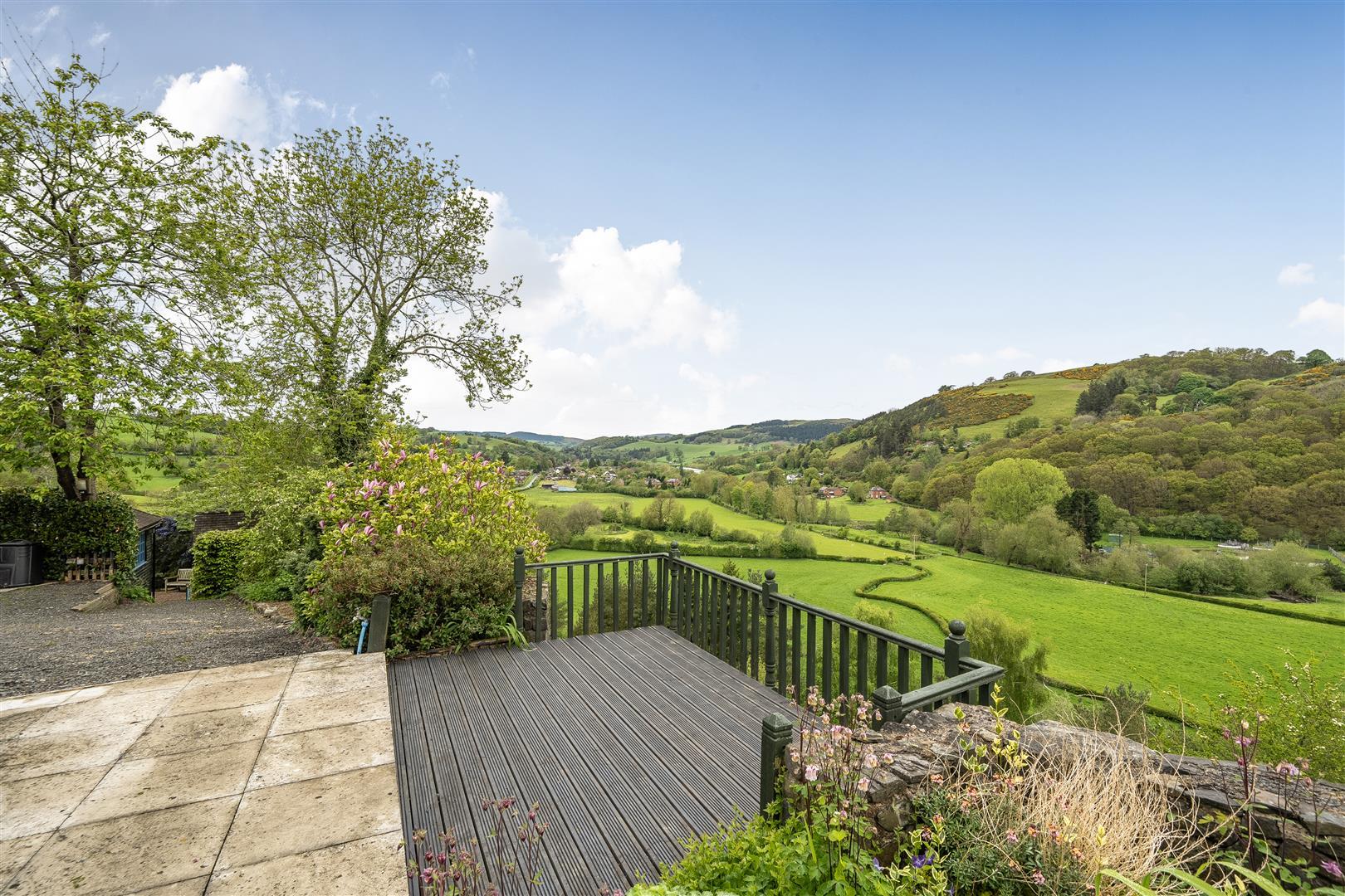 Property Image ea2928d2-f965-46d8-9c7c-f56a88a9e31e