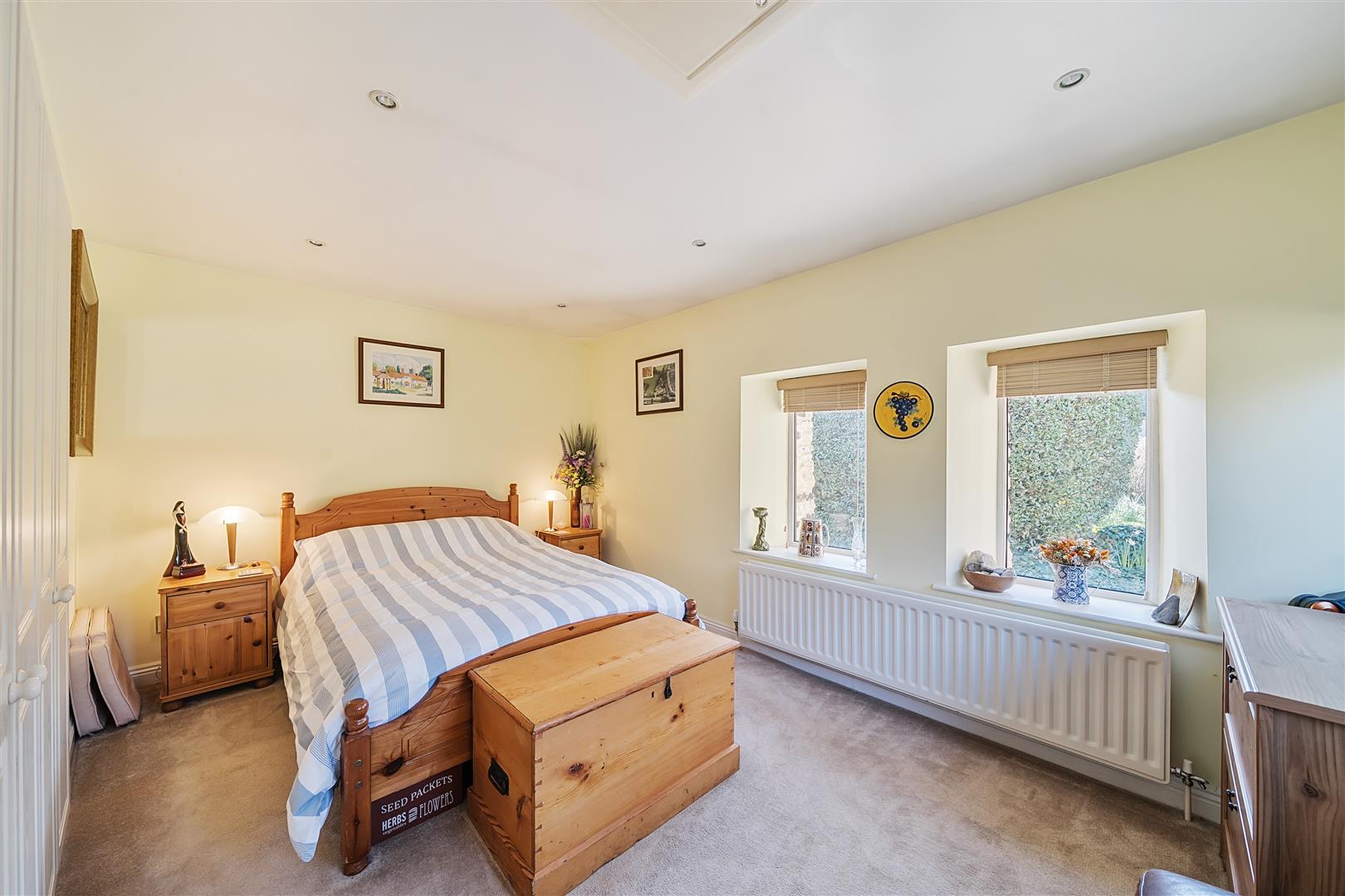 Property Image ea367996-e7d2-4869-9c3b-0a116c0ba913