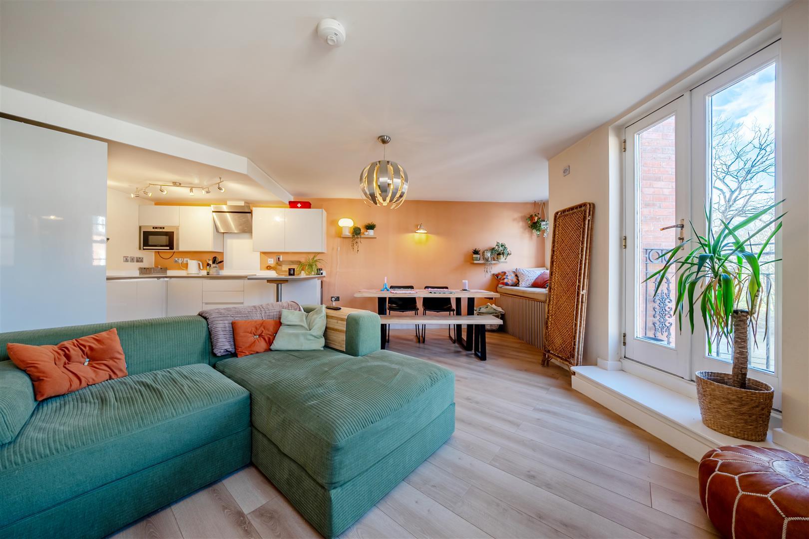 Property Image ea42e2e3-46a6-4b64-b5e9-62d93641c061