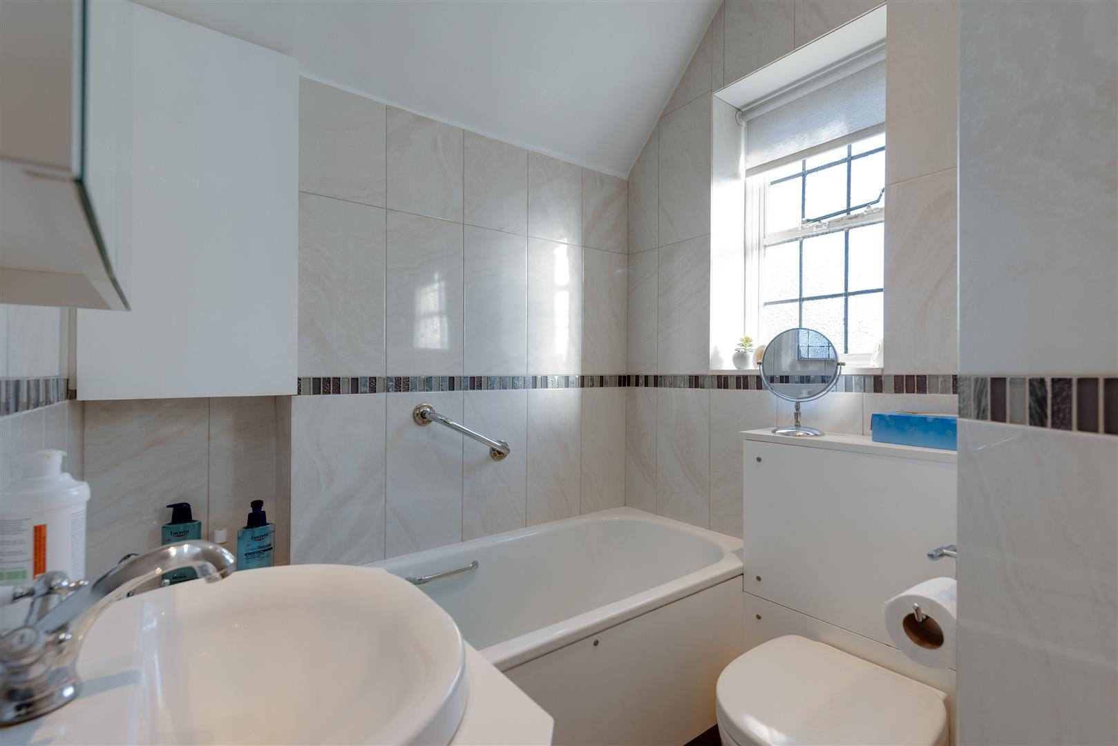 Property Image ea46061b-5185-4786-abf2-81be3f65842a