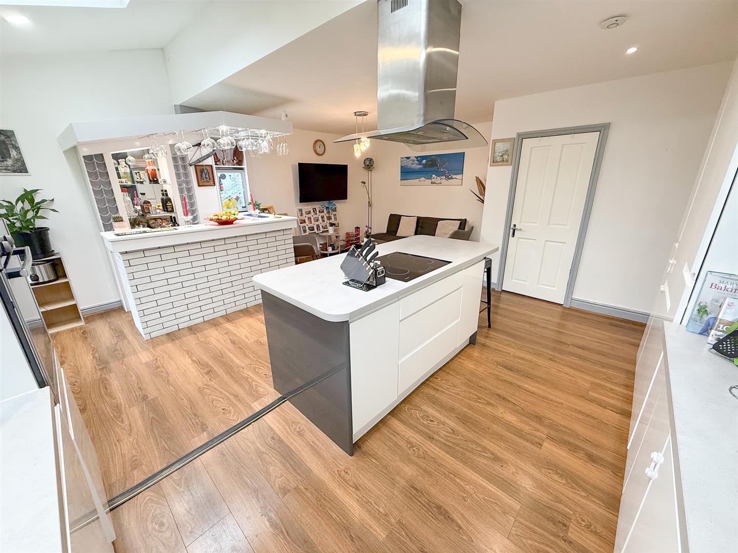 Property Image ea4fbffc-90e2-4c0f-965b-628b2b399999