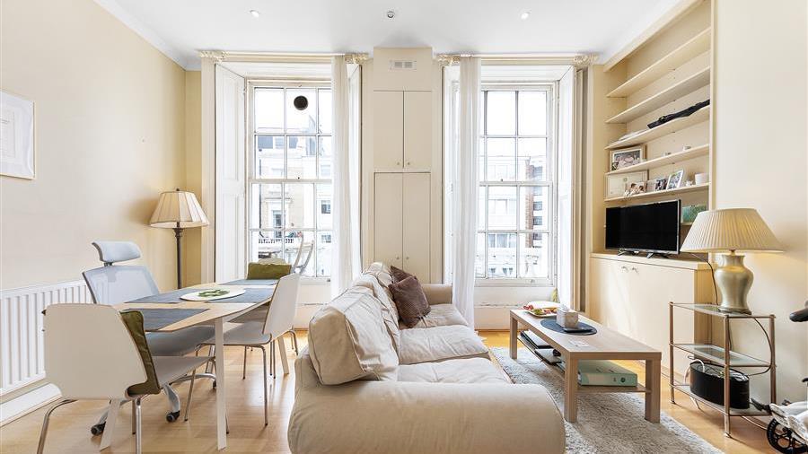 Property Image ea4fcd8b-a1a5-48d2-8922-89065aec6e77