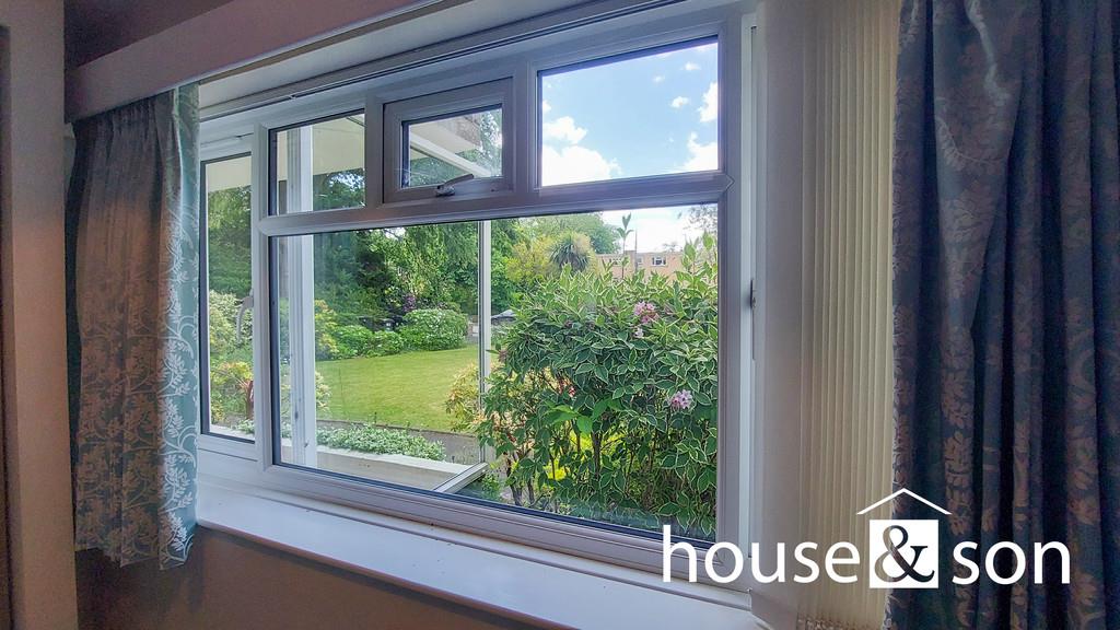 Property Image ea54112b-0cf4-403f-b15a-102f1a518e59