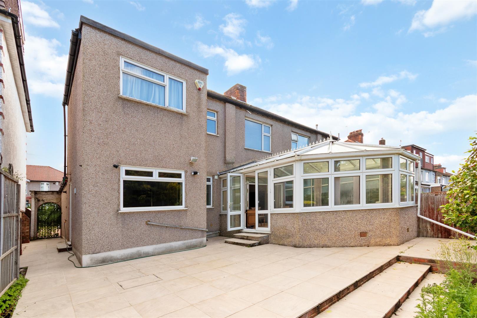 Property Image ea564fdf-df28-48ab-a4e7-c37534ae7d4b