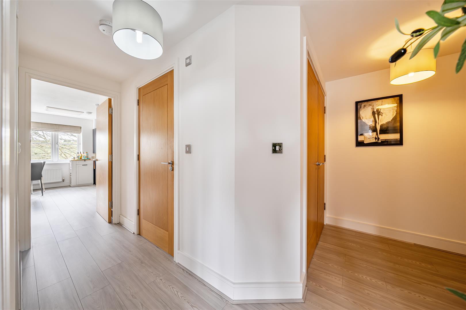Property Image ea56e46c-3704-4bfe-9e73-006680e3c390