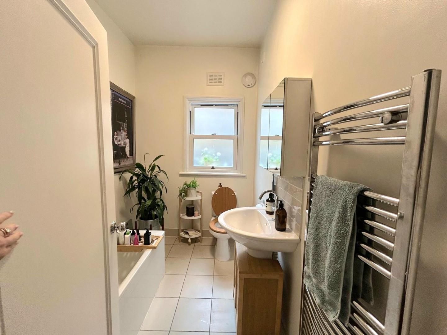 Property Image ea584e76-ead9-42bc-8393-4e5d17545a6b